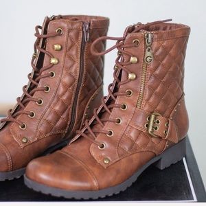NWT Guess Combat Boots